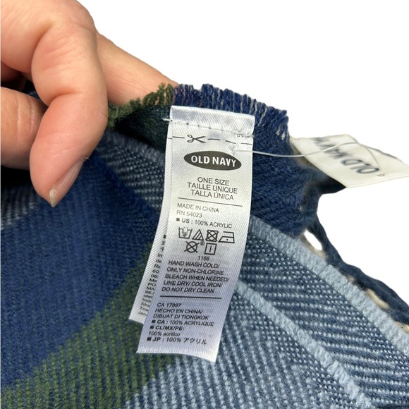 Old Navy - Striped Men Scarf - Blue, Green and Gray - Picture 3 of 4